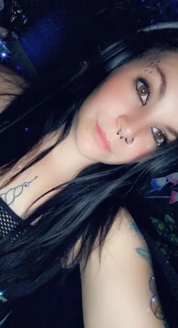 JinxyJ OnlyFans photos and videos