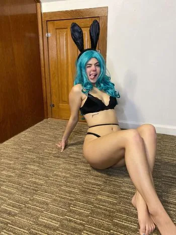 Thickey OnlyFans photos and videos