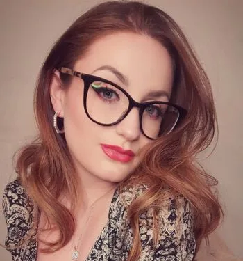 Ava Riley OnlyFans photos and videos