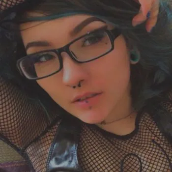 Natalie OnlyFans photos and videos