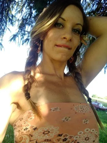 Shainanigans OnlyFans photos and videos
