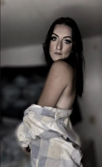 Sarah Webb OnlyFans photos and videos
