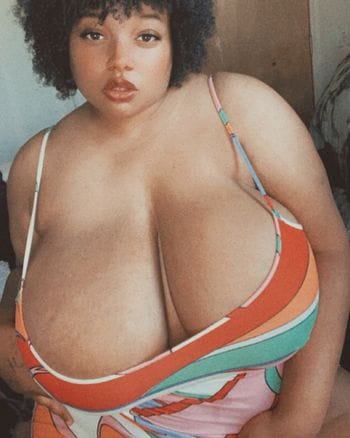 ρꪶꪊᦓᦓ꠸ƺꫀᠻꪖ꠸᥅ꪗ OnlyFans photos and videos