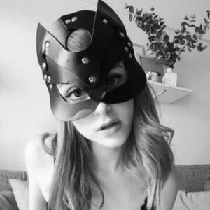 Natalia Saenz OnlyFans photos and videos
