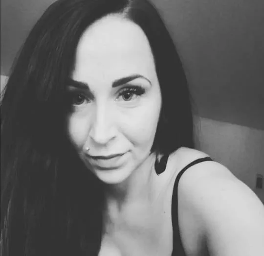 TinkaaaSlovakiaFree🔝3,7%👑👑👑 OnlyFans photos and videos
