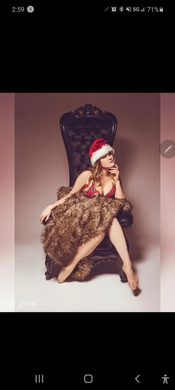 Nikki Pardee OnlyFans photos and videos