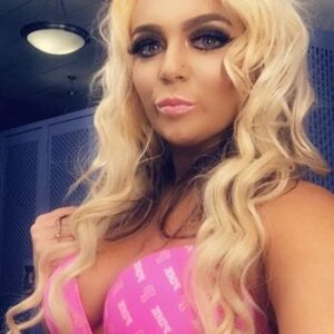 Ella Lane OnlyFans photos and videos