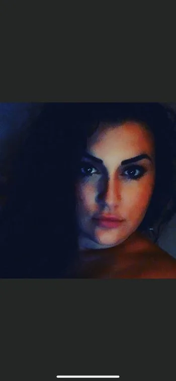 Greekbooty OnlyFans photos and videos