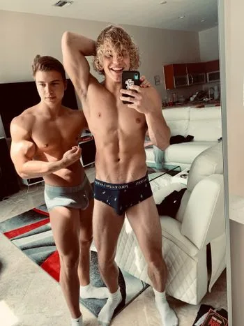 Alpha House Paid OnlyFans photos and videos