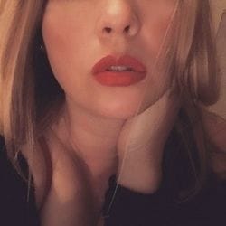 Nora Roberts OnlyFans photos and videos