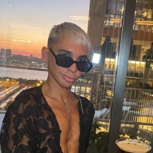 Kash VIP OnlyFans photos and videos