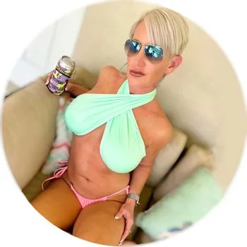 Craft Beer Mermaid OnlyFans photos and videos