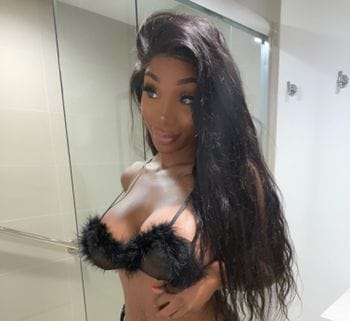 Sweet Amore OnlyFans photos and videos