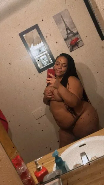 LISA SAMOAN OnlyFans photos and videos