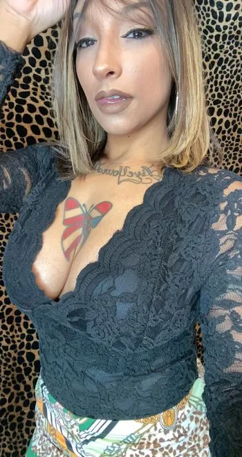 MiChristine OnlyFans photos and videos