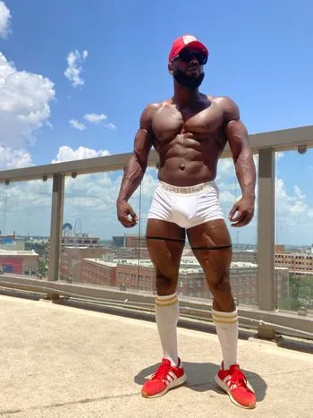 Nola OnlyFans photos and videos