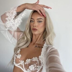 B ✨ OnlyFans photos and videos