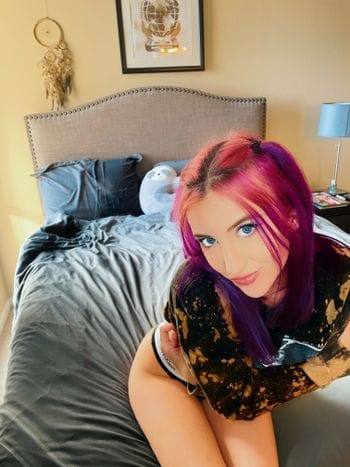 Goddess Tini OnlyFans photos and videos