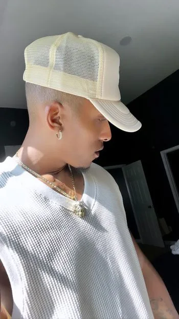 D V D D I   D V Y C V R E OnlyFans photos and videos