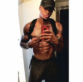 Kingnate OnlyFans photos and videos