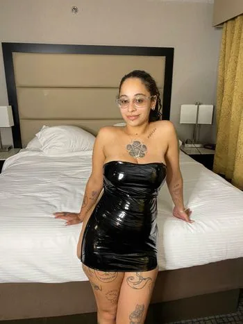 Reese OnlyFans photos and videos